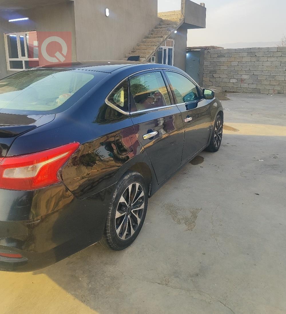 نيسان سنترا